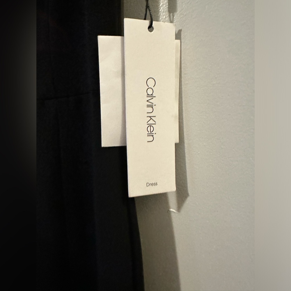 NWT Calvin Klein Sheath Dress- size 10 - Picture 3 of 6